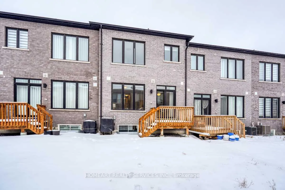 Photo 35 of 48 Harvey Bunker Crescent, Markham, Angus Glen — HOMEH