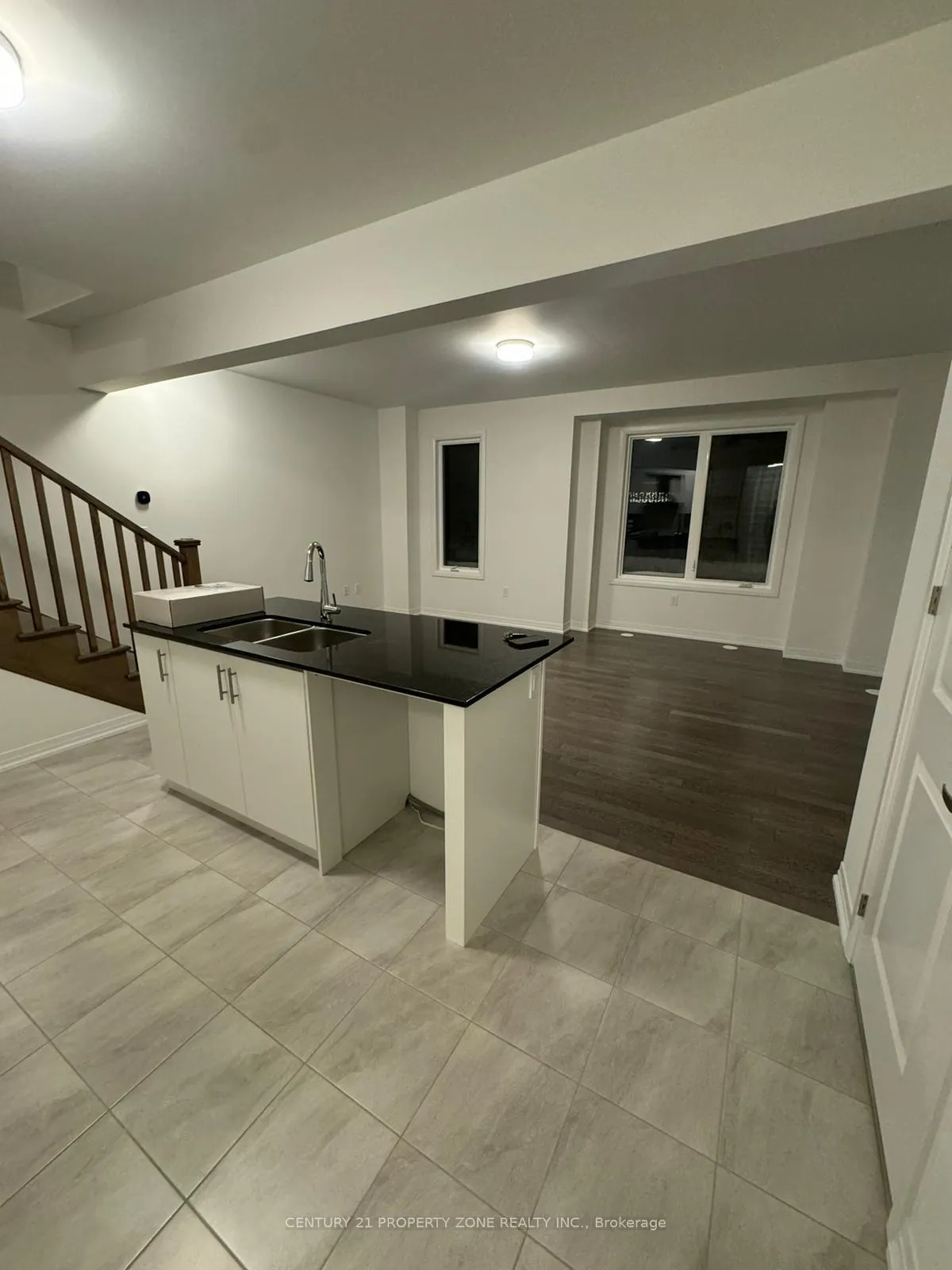 Photo 2 of Unit upper, 2 Timber fall Drive, Brampton, Northwest Brampton — HOMEH