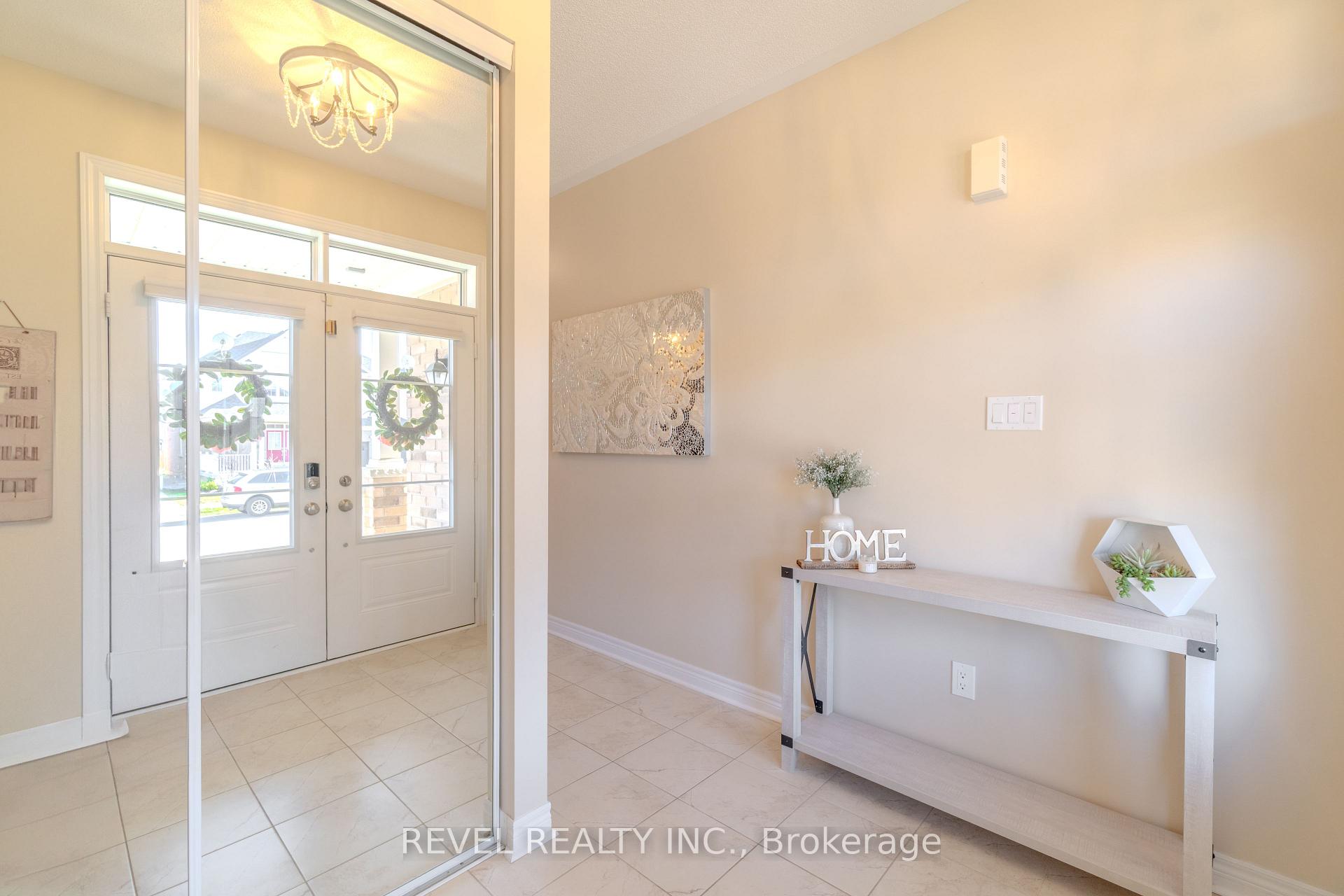 Photo 3 of 50 Barlow Place, Brant, Paris — HOMEH
