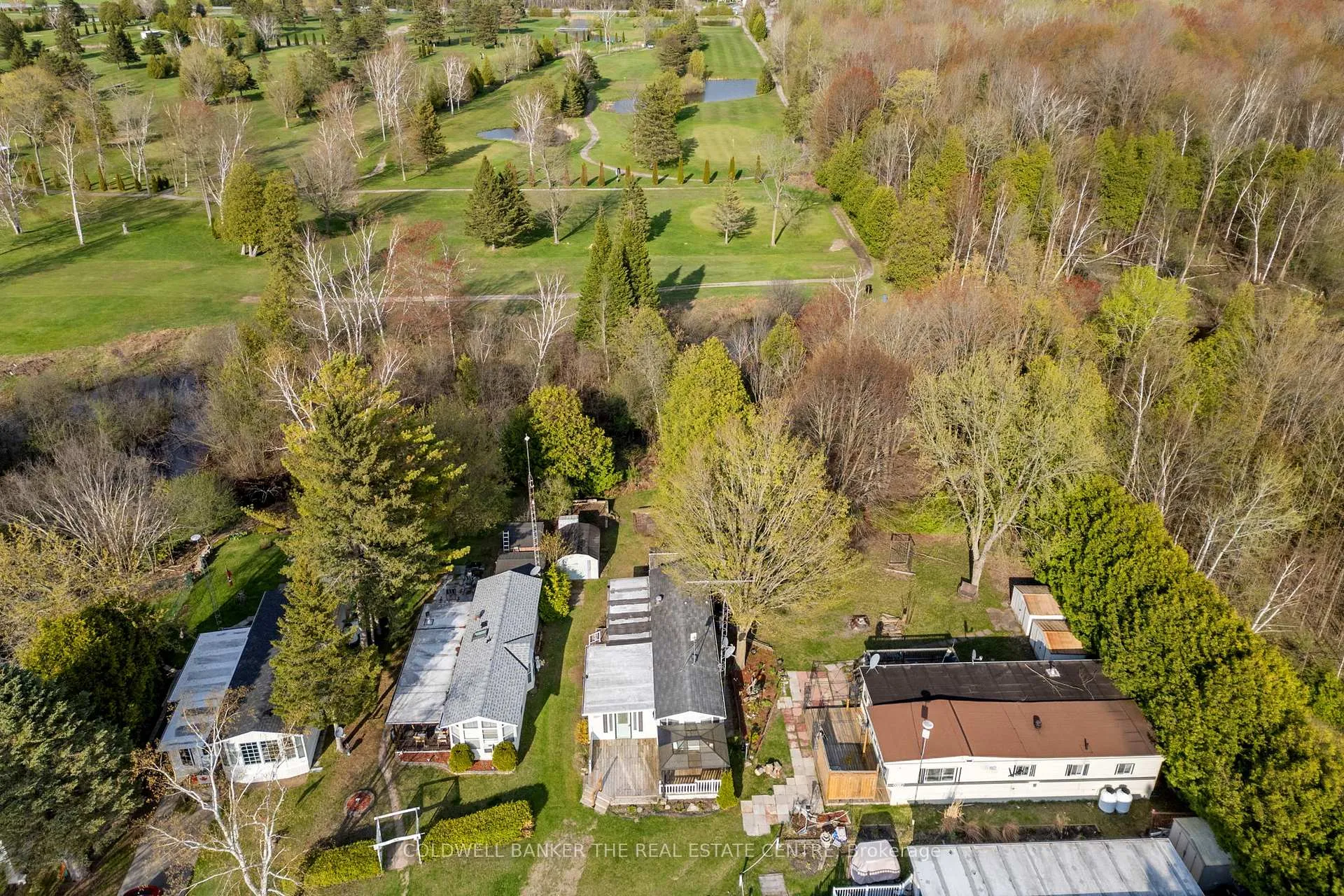 Photo 21 of Unit 327, 285 Crydermans Side Road, Georgina, Baldwin — HOMEH
