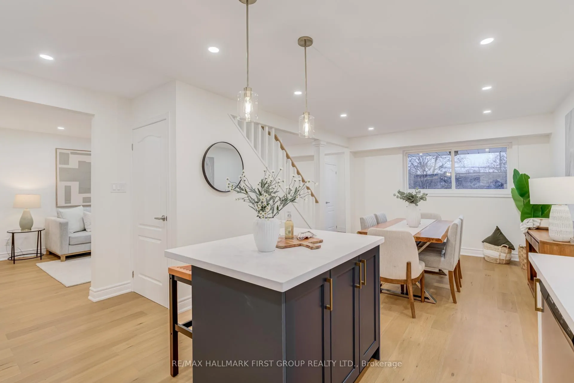 Photo 8 of Unit 55, 925 Bayly Street, Pickering, West Shore — HOMEH