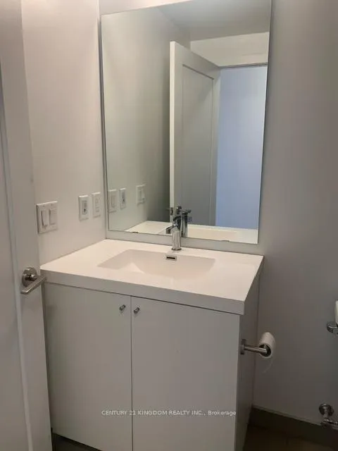 Photo 17 of Unit 903, 2545 Simco Street N, Oshawa, Windfields — HOMEH