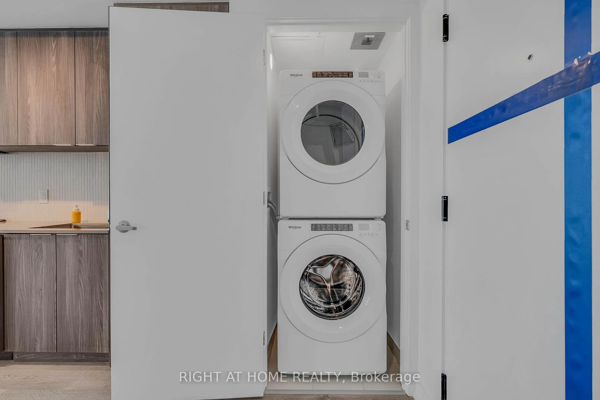 Photo 16 of Unit 607, 750 Whitlock Avenue, Milton, Cobban — HOMEH