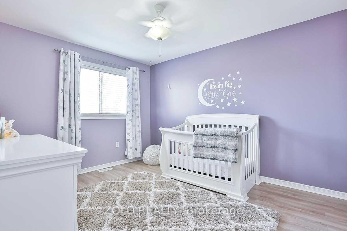 Photo 15 of Unit Upper, 32 Amberview Drive, Georgina, Keswick South — HOMEH