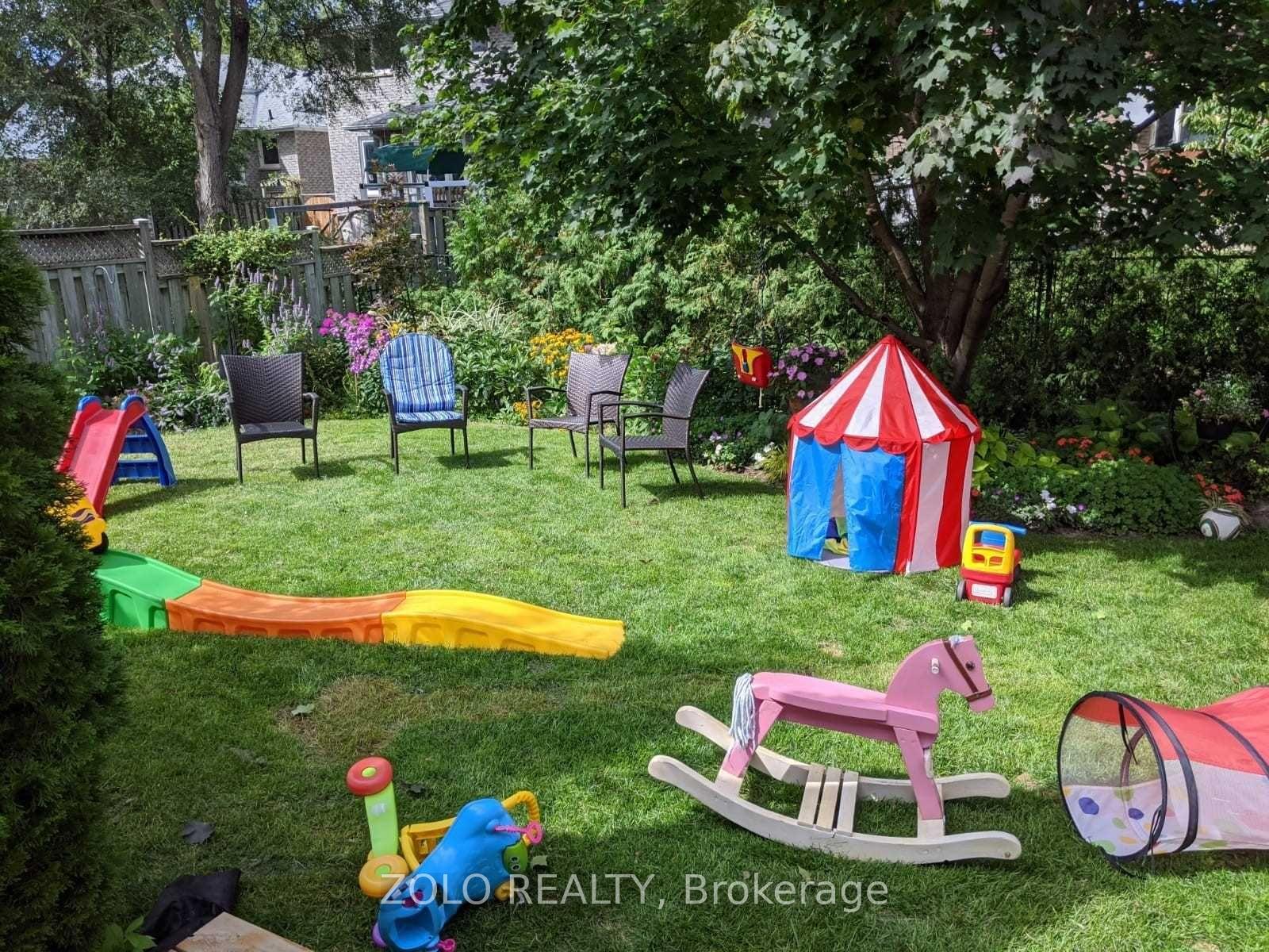 Photo 20 of Unit Upper, 32 Amberview Drive, Georgina, Keswick South — HOMEH