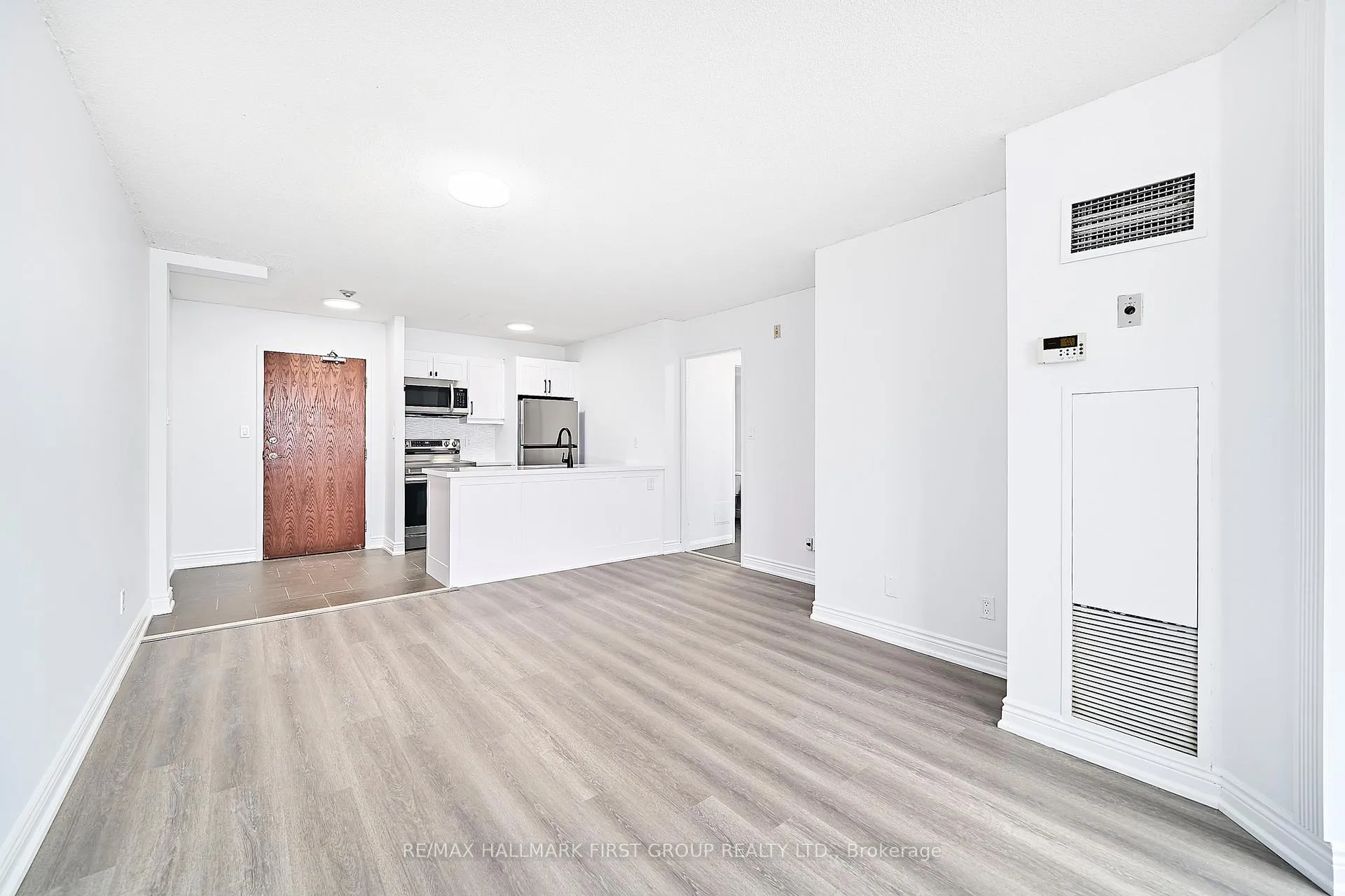 Photo 16 of Unit 801, 1625 Pickering Parkway, Pickering, Village East — HOMEH