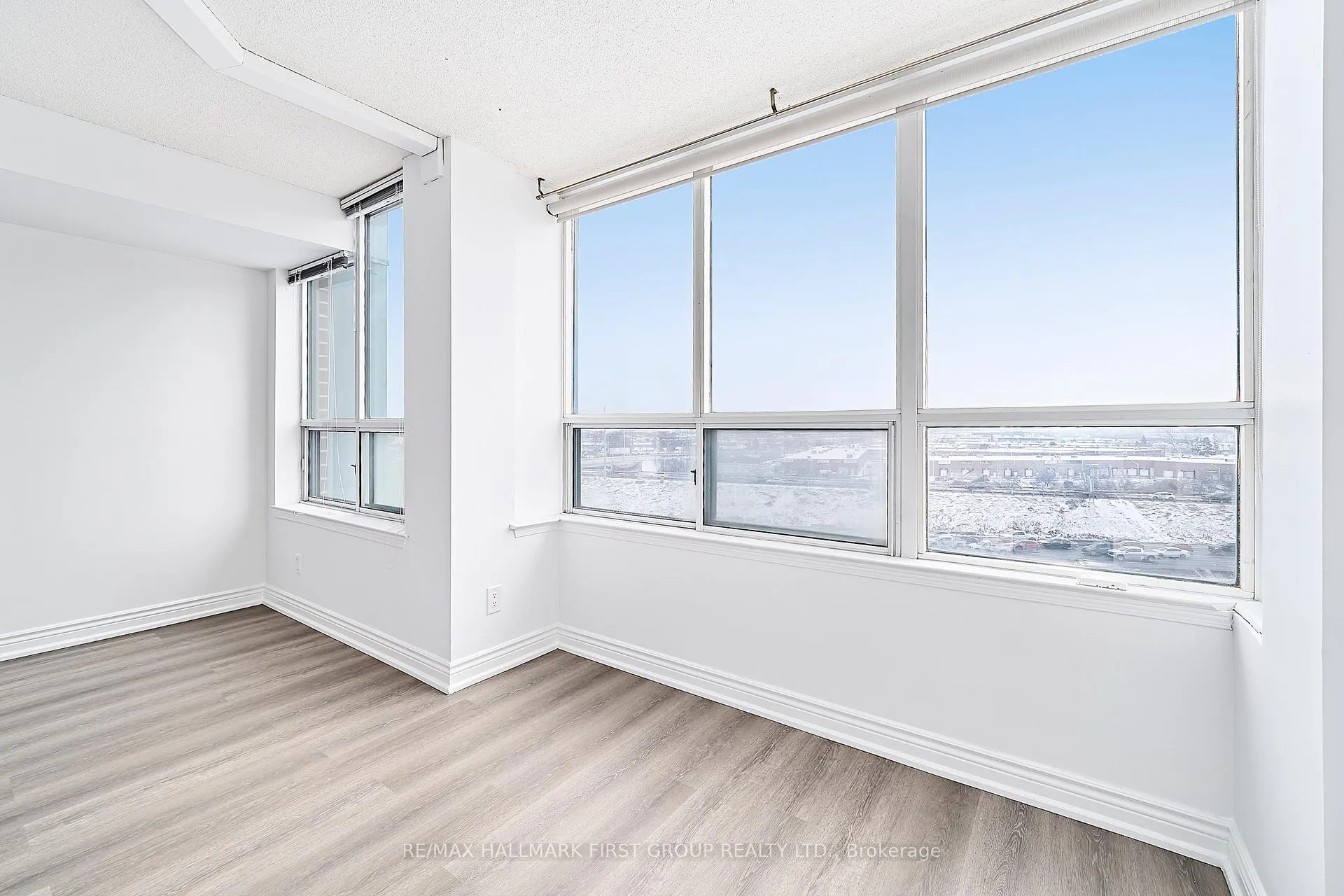 Photo 18 of Unit 801, 1625 Pickering Parkway, Pickering, Village East — HOMEH