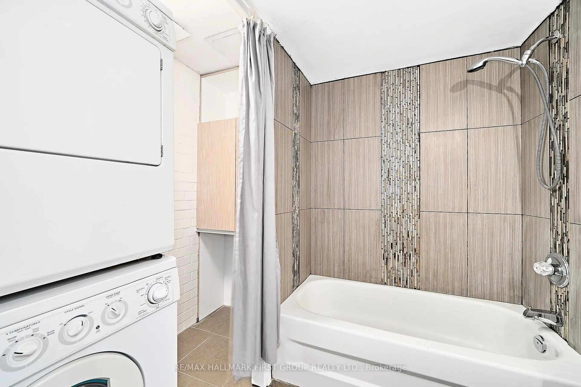 Photo 30 of Unit 801, 1625 Pickering Parkway, Pickering, Village East — HOMEH