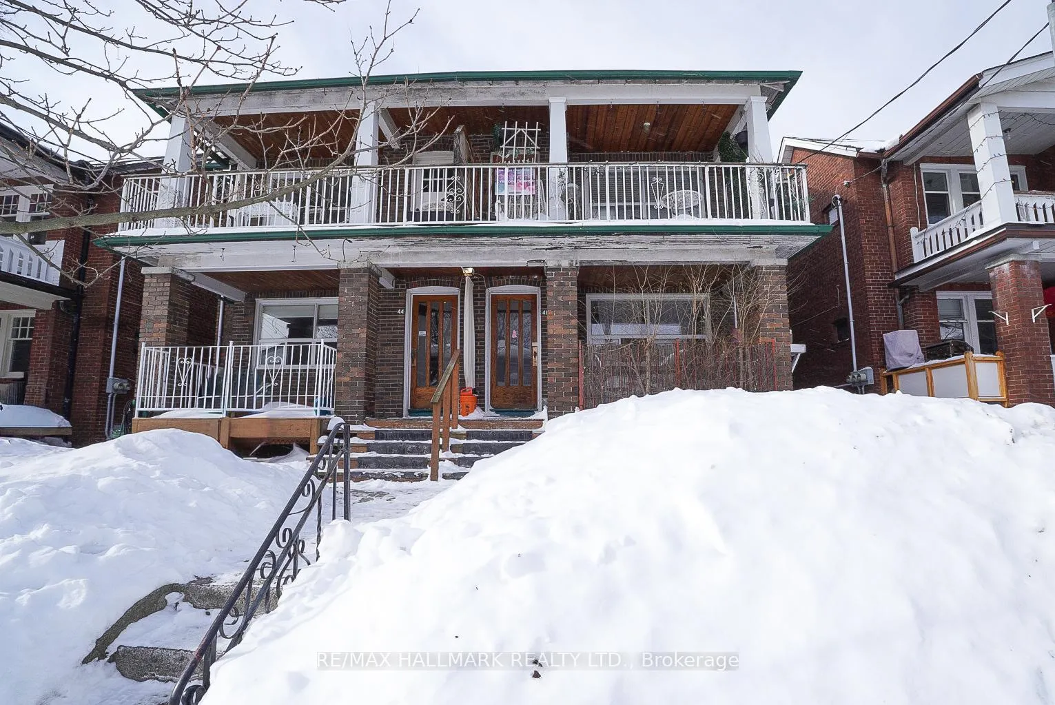 Photo 1 of Unit Main Floor, 44 Scarboro Beach Boulevard, Toronto, The Beaches — HOMEH