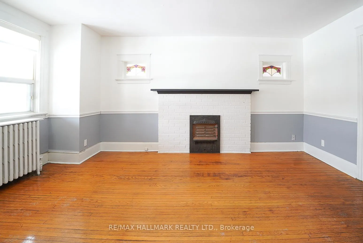 Photo 3 of Unit Main Floor, 44 Scarboro Beach Boulevard, Toronto, The Beaches — HOMEH