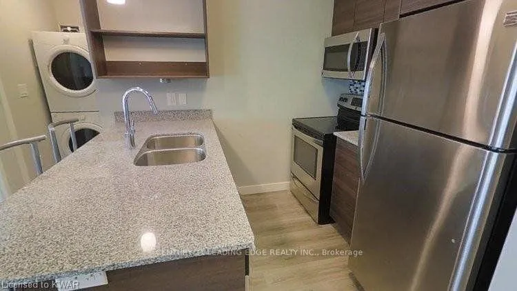 Photo 3 of Unit 910, 318 Spruce Street, Waterloo, Lakeshore Village — HOMEH