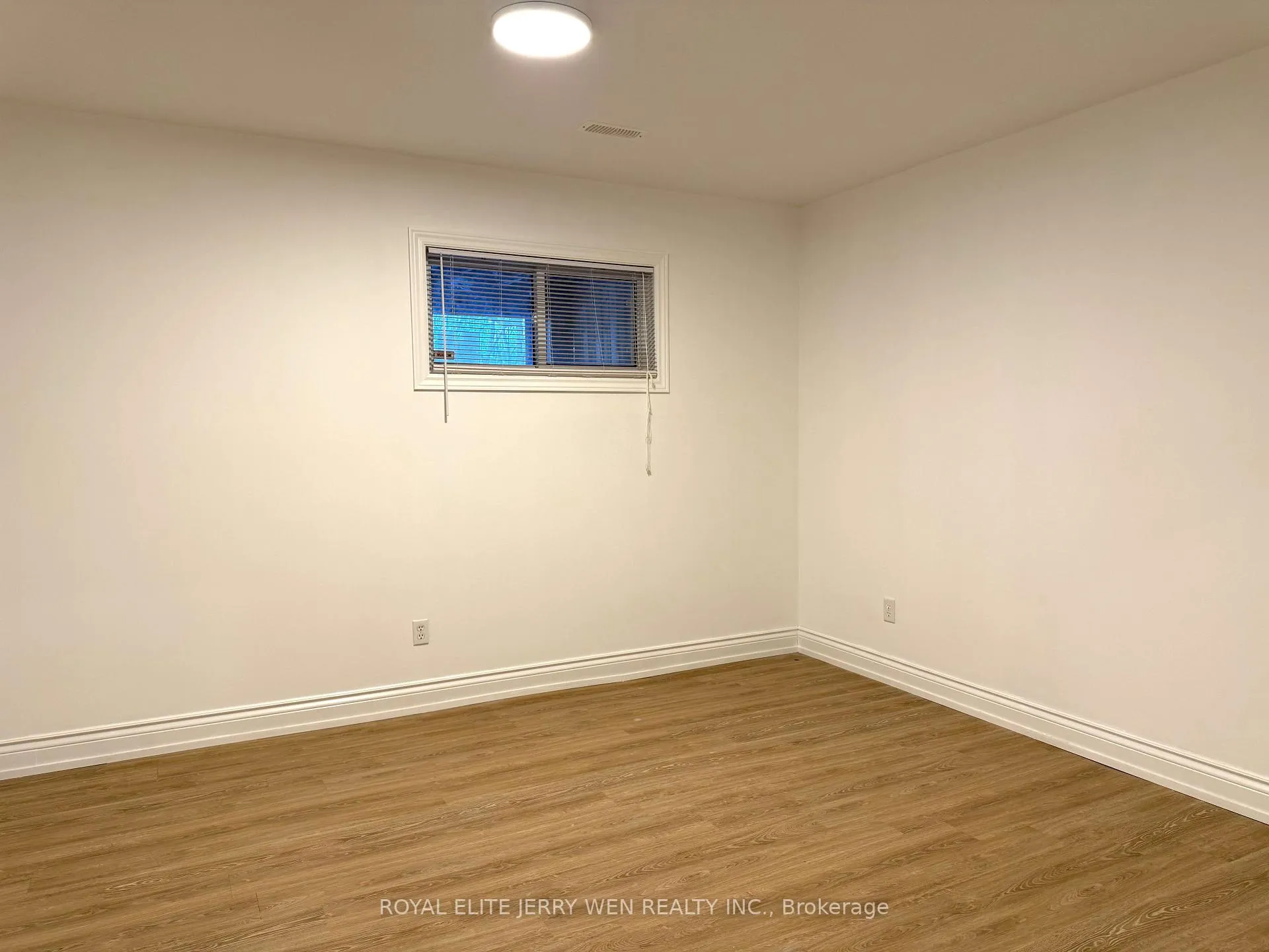 Photo 11 of Unit Basement, 266 Cedarholme Avenue, Georgina, Keswick South — HOMEH