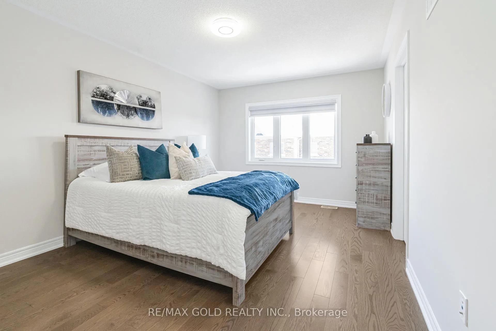 Photo 22 of 5 Dale Meadows Road, Brampton, Northwest Brampton — HOMEH