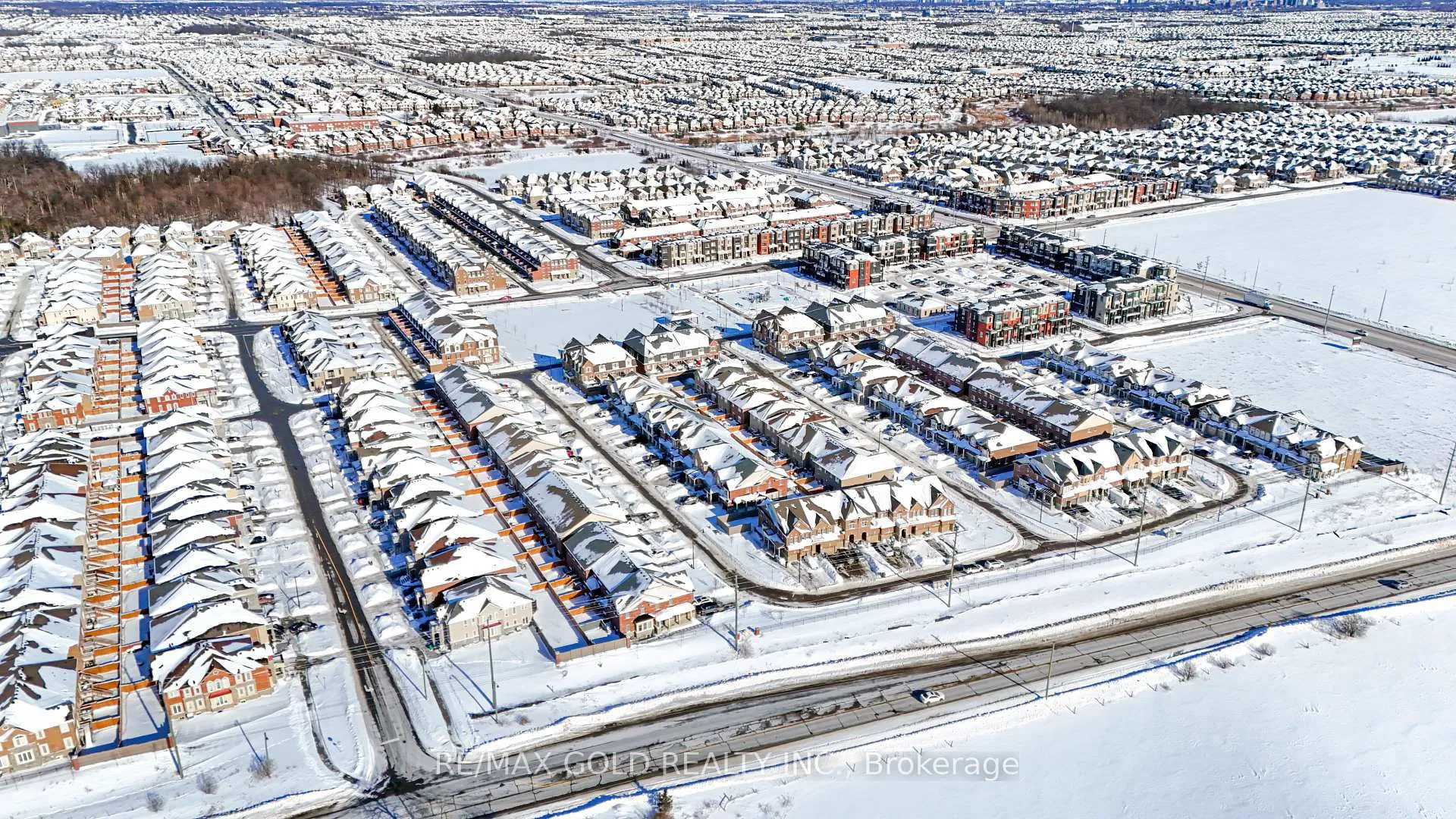 Photo 40 of 5 Dale Meadows Road, Brampton, Northwest Brampton — HOMEH