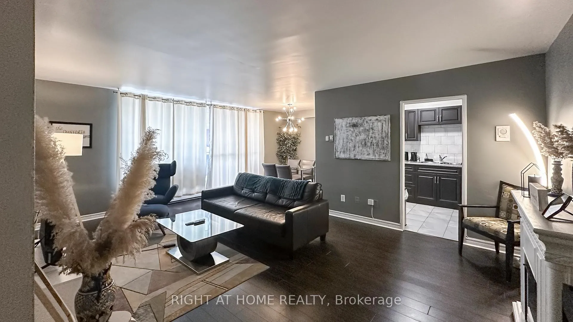 Photo 3 of Unit 219, 5 Massey Square, Toronto, Crescent Town — HOMEH
