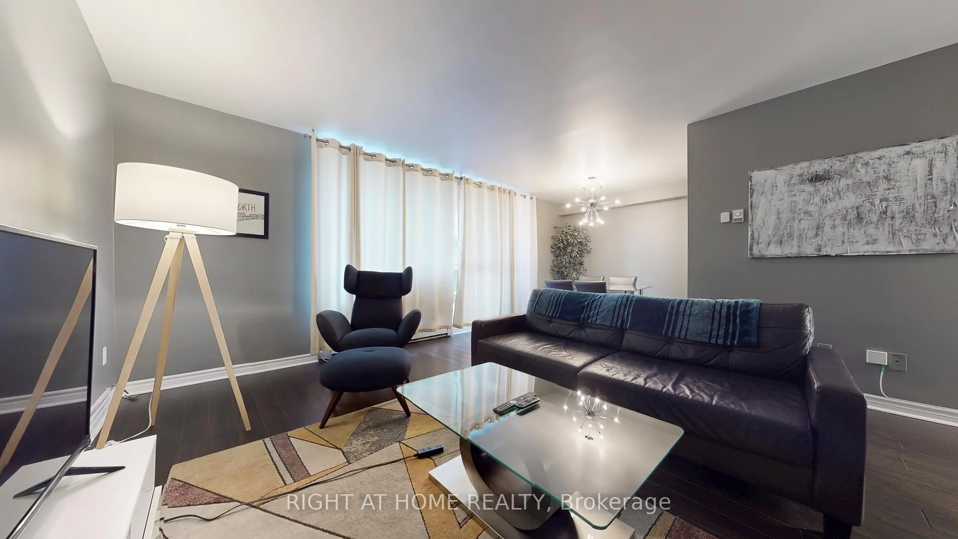 Photo 4 of Unit 219, 5 Massey Square, Toronto, Crescent Town — HOMEH