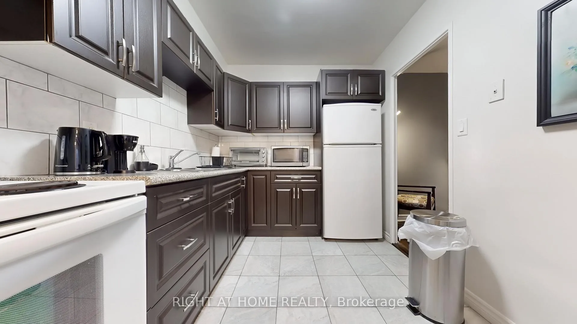 Photo 10 of Unit 219, 5 Massey Square, Toronto, Crescent Town — HOMEH
