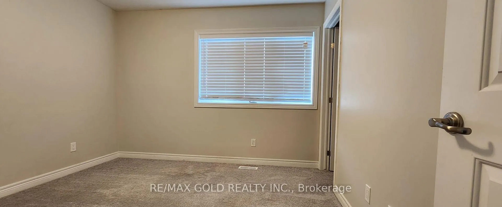 Photo 16 of 25 Noah Common Street, St. Catharines, Oakdale — HOMEH