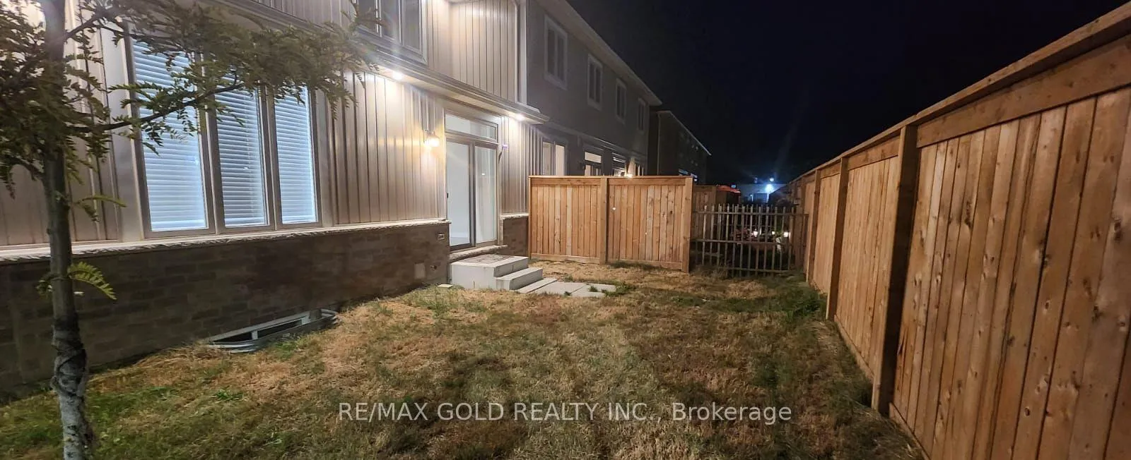 Photo 20 of 25 Noah Common Street, St. Catharines, Oakdale — HOMEH