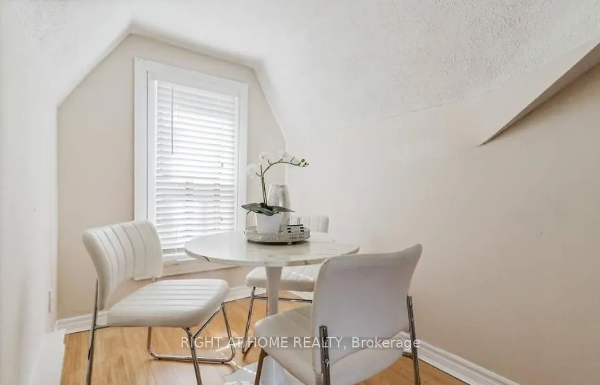 Photo 9 of Unit 301, 27 Hamilton St, Toronto, South Riverdale — HOMEH
