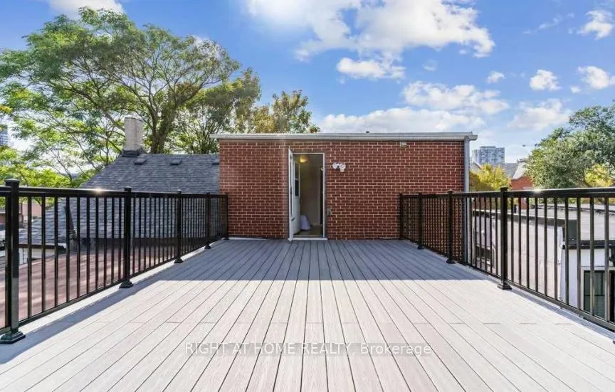 Photo 16 of Unit 301, 27 Hamilton St, Toronto, South Riverdale — HOMEH