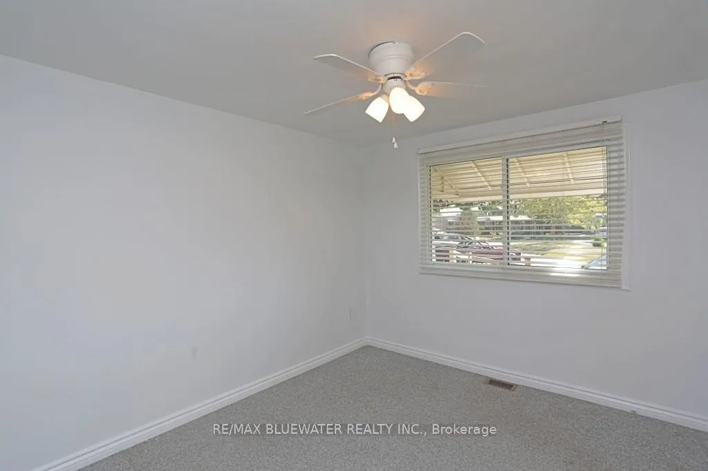 Photo 11 of 25 Maple Grove Court E, South Huron, Stephen — HOMEH