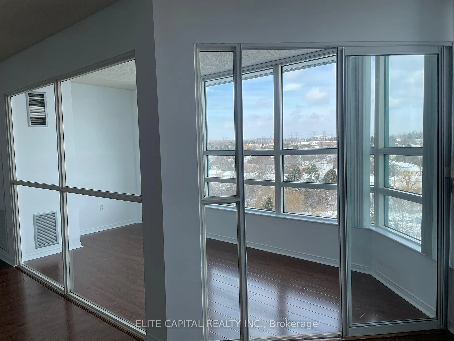 Photo 16 of Unit 1003, 7905 Bayview Avenue, Markham, Aileen-Willowbrook — HOMEH