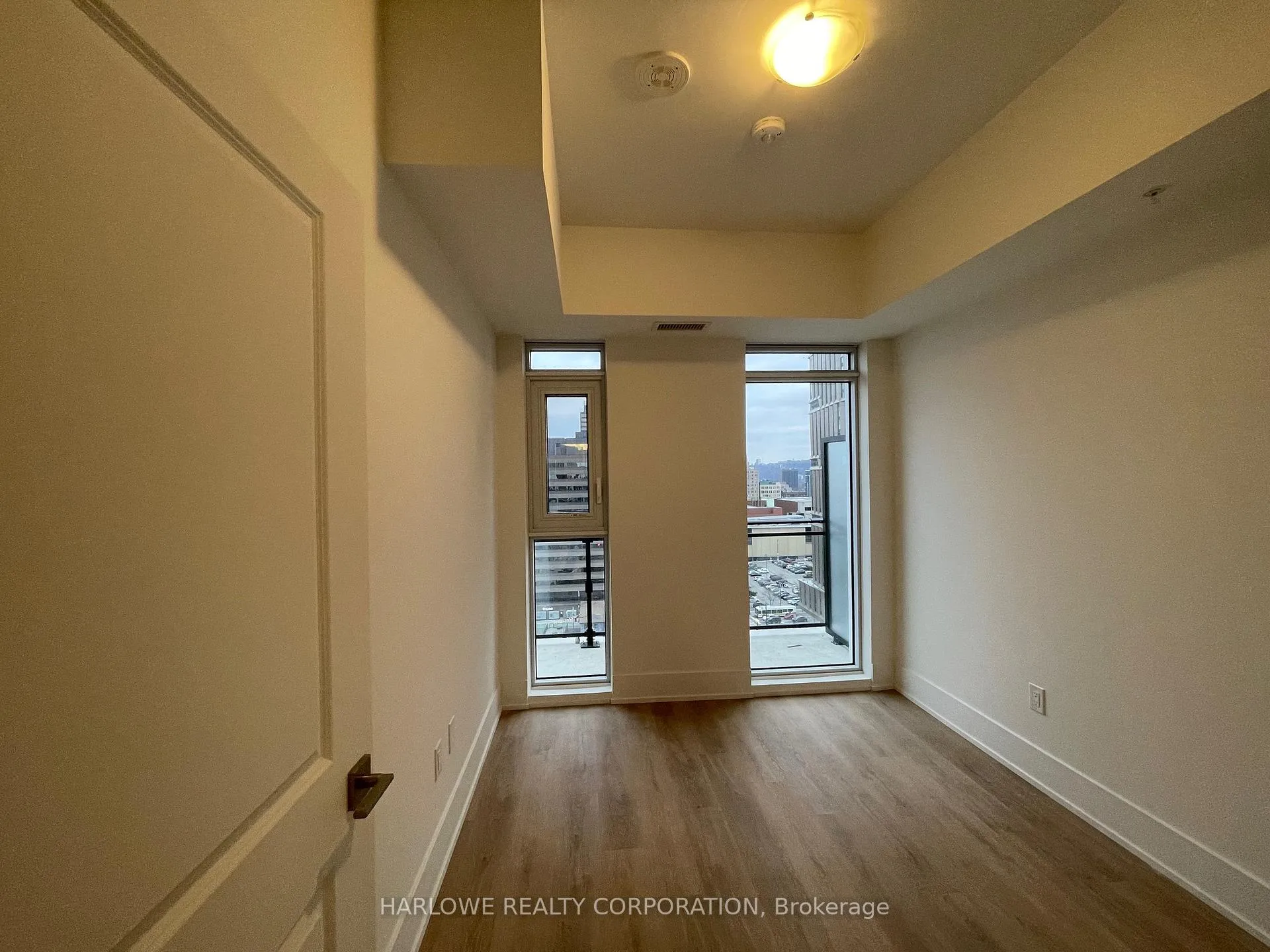 Photo 5 of Unit 1309, 206 King Street W, Hamilton, Central — HOMEH