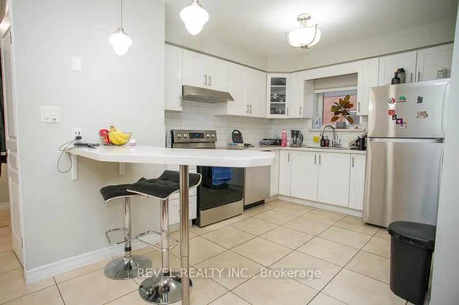Photo 4 of Unit 34, 832 Concession Street, Hamilton, Raleigh — HOMEH