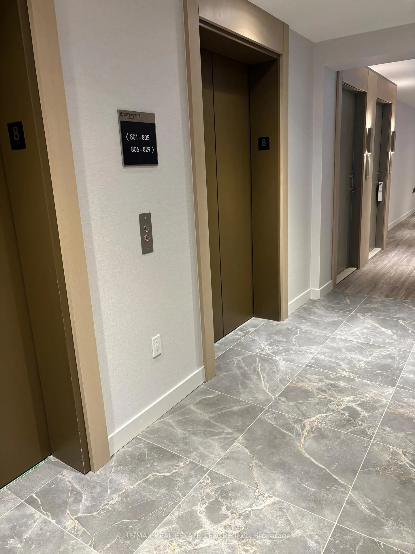 Photo 9 of Unit 806, 15 Skyridge Drive, Brampton, Bram East — HOMEH