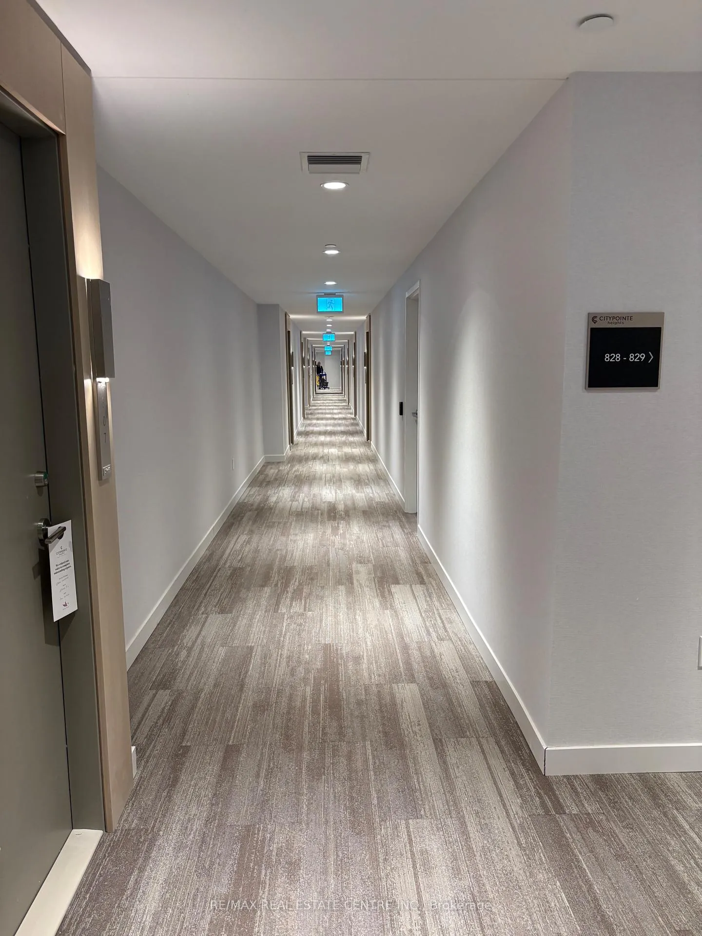 Photo 10 of Unit 806, 15 Skyridge Drive, Brampton, Bram East — HOMEH