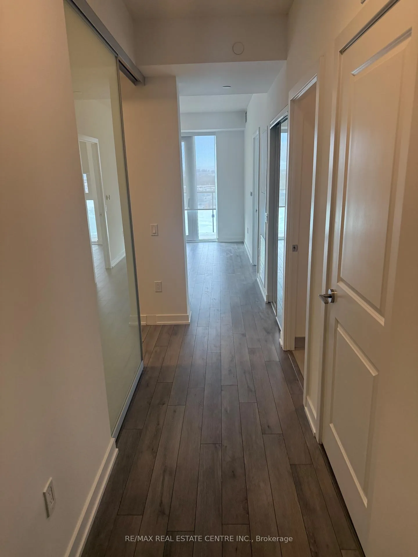 Photo 13 of Unit 806, 15 Skyridge Drive, Brampton, Bram East — HOMEH