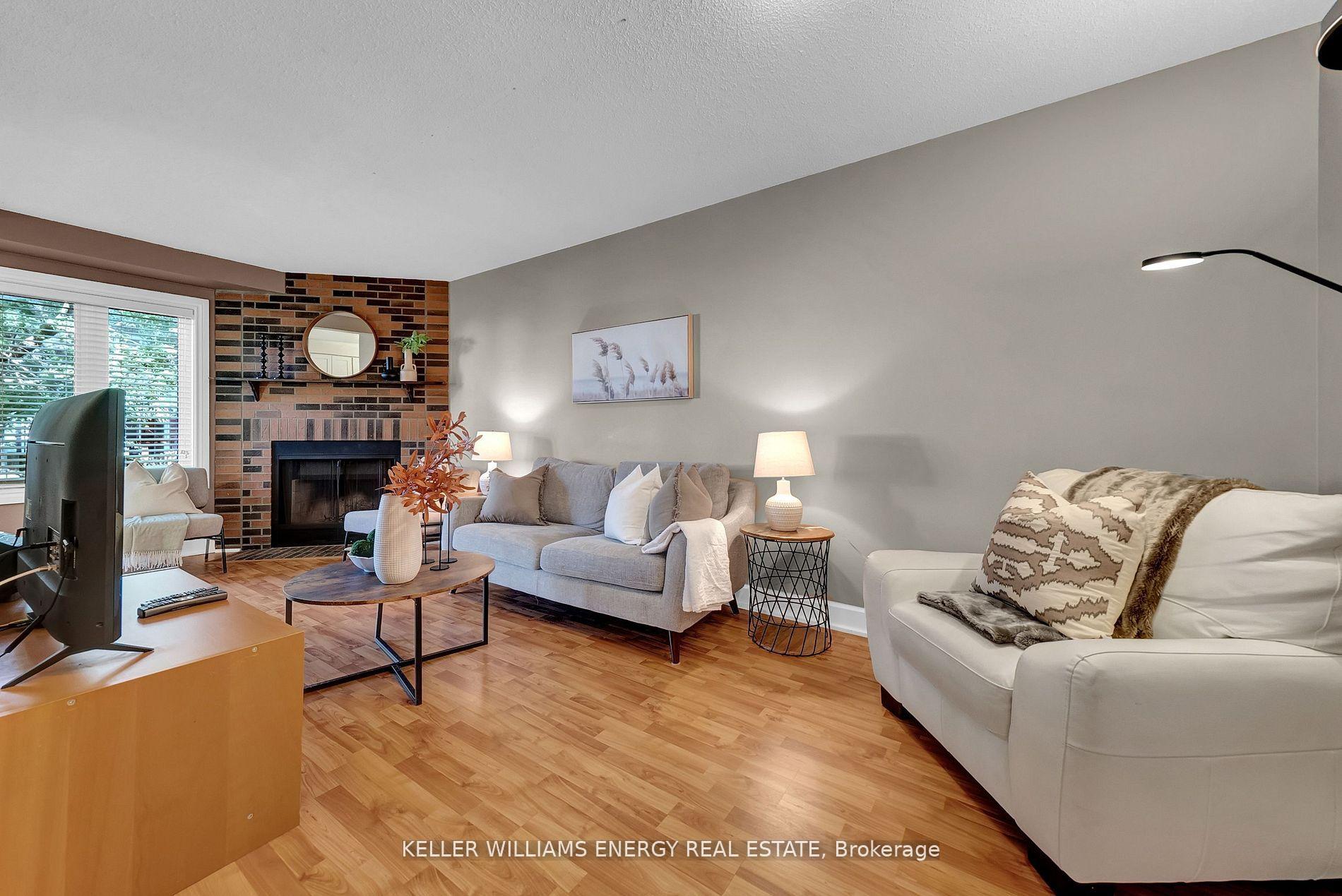 Photo 9 of 37 Poolton Crescent, Clarington, Courtice — HOMEH