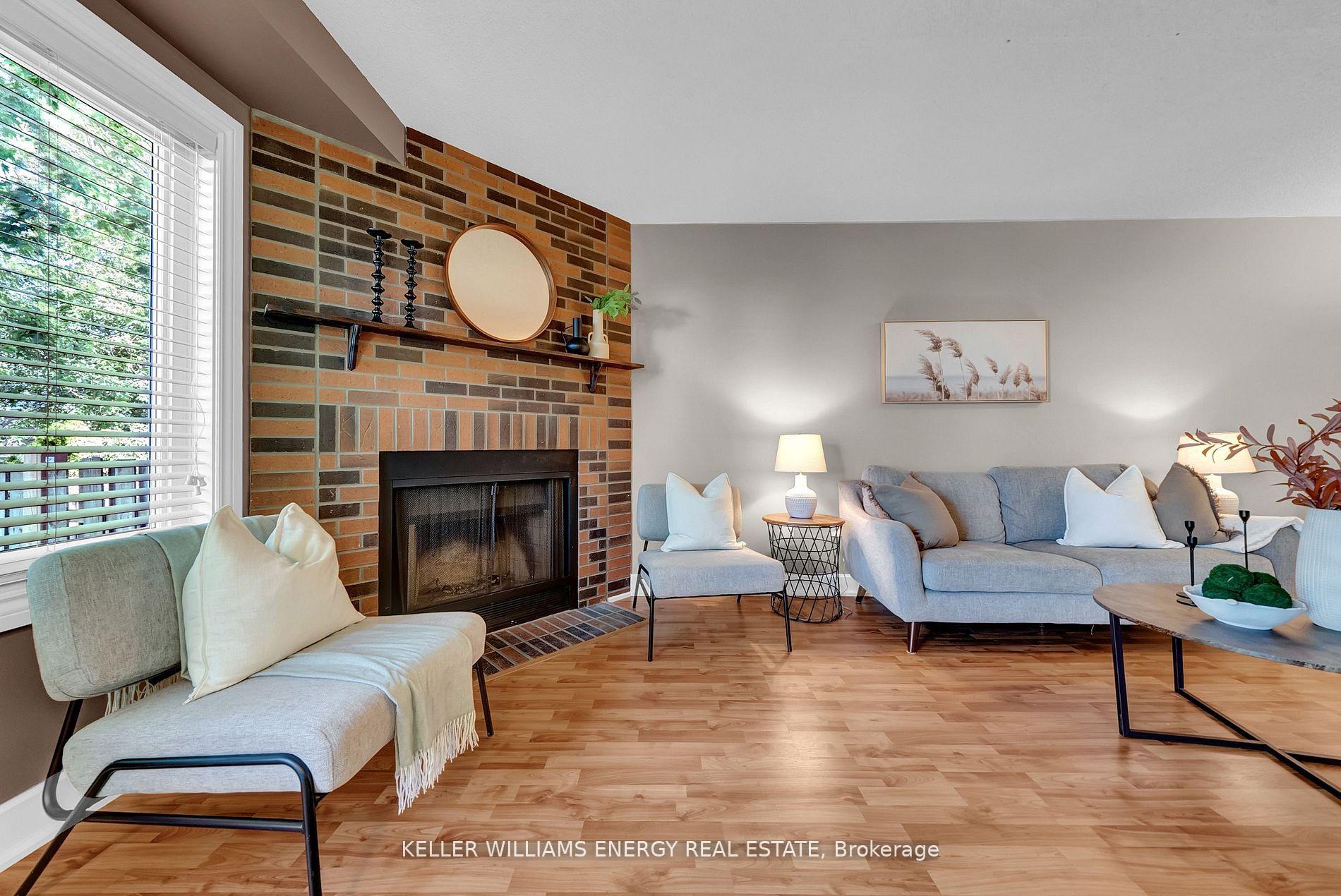 Photo 14 of 37 Poolton Crescent, Clarington, Courtice — HOMEH