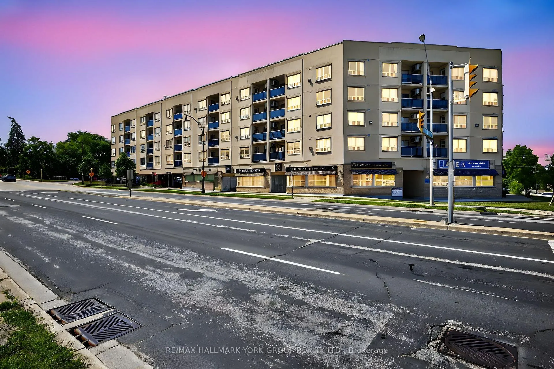 Photo 25 of Unit 210, 160 Wellington Street E, Aurora, Aurora Village — HOMEH