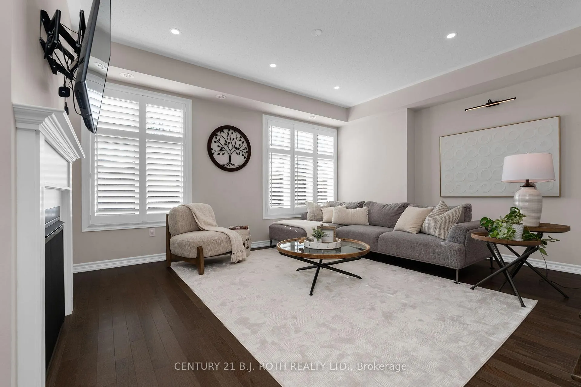 Photo 11 of 33 Westbury Way, Whitby, Brooklin — HOMEH