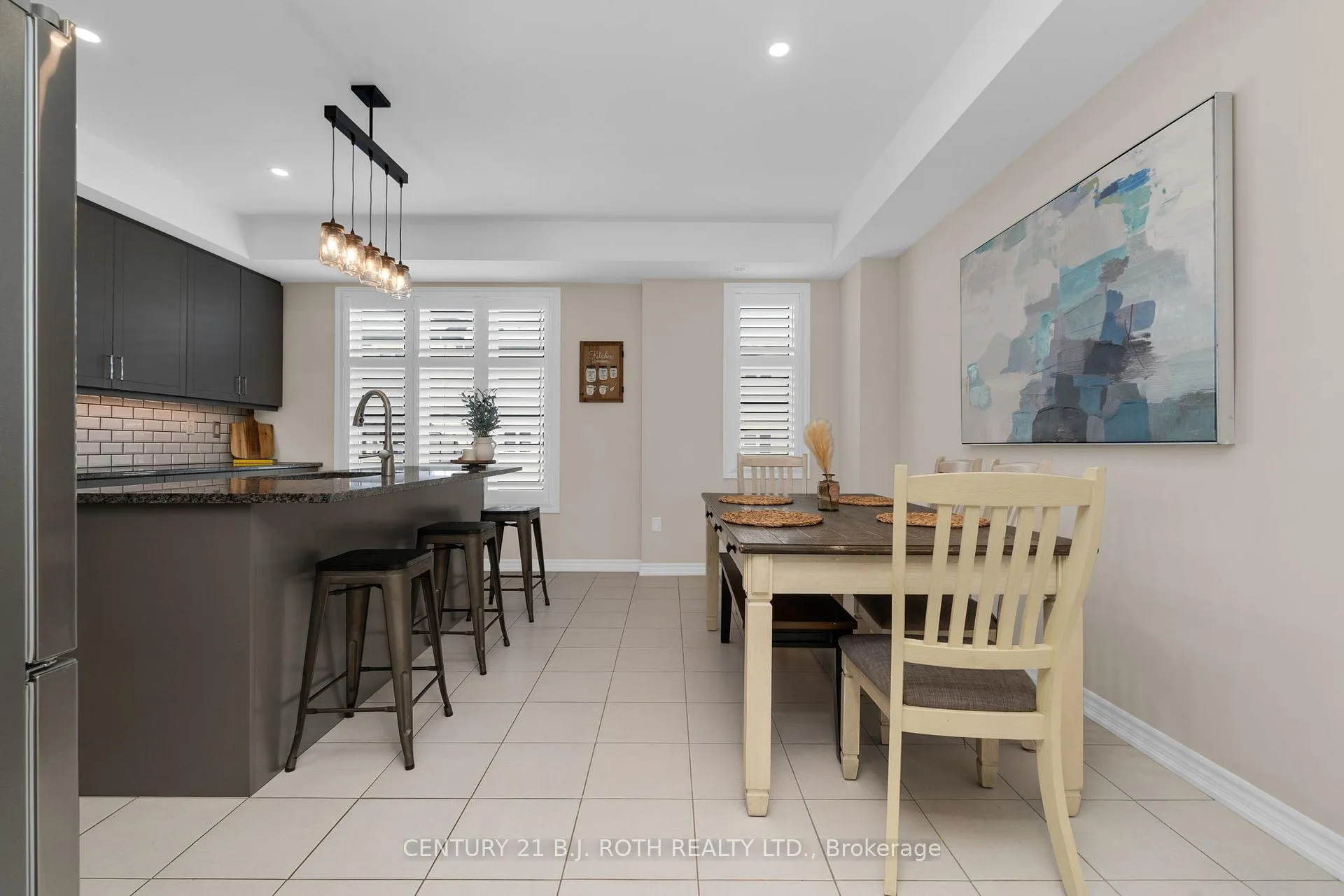 Photo 14 of 33 Westbury Way, Whitby, Brooklin — HOMEH
