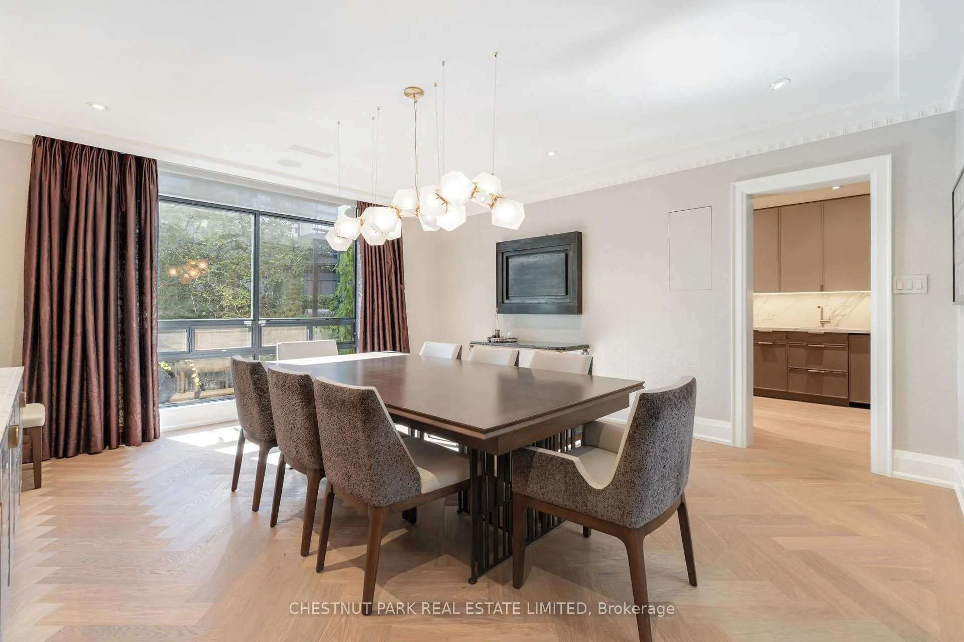 Photo 13 of 84 Oriole Road, Toronto, Yonge-St. Clair — HOMEH