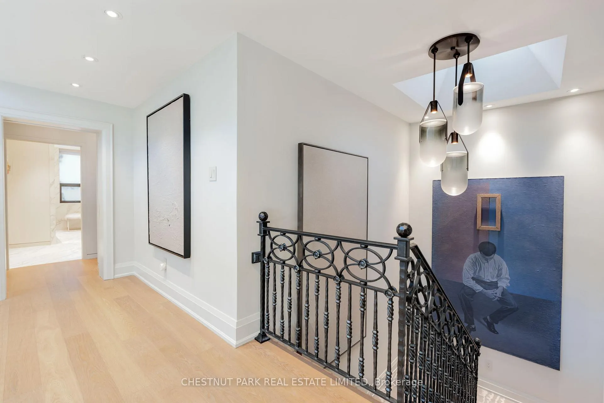 Photo 23 of 84 Oriole Road, Toronto, Yonge-St. Clair — HOMEH