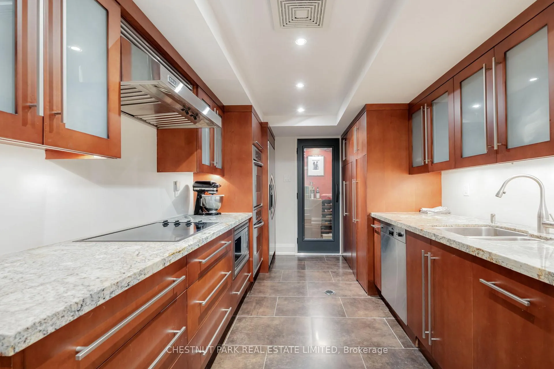 Photo 42 of 84 Oriole Road, Toronto, Yonge-St. Clair — HOMEH