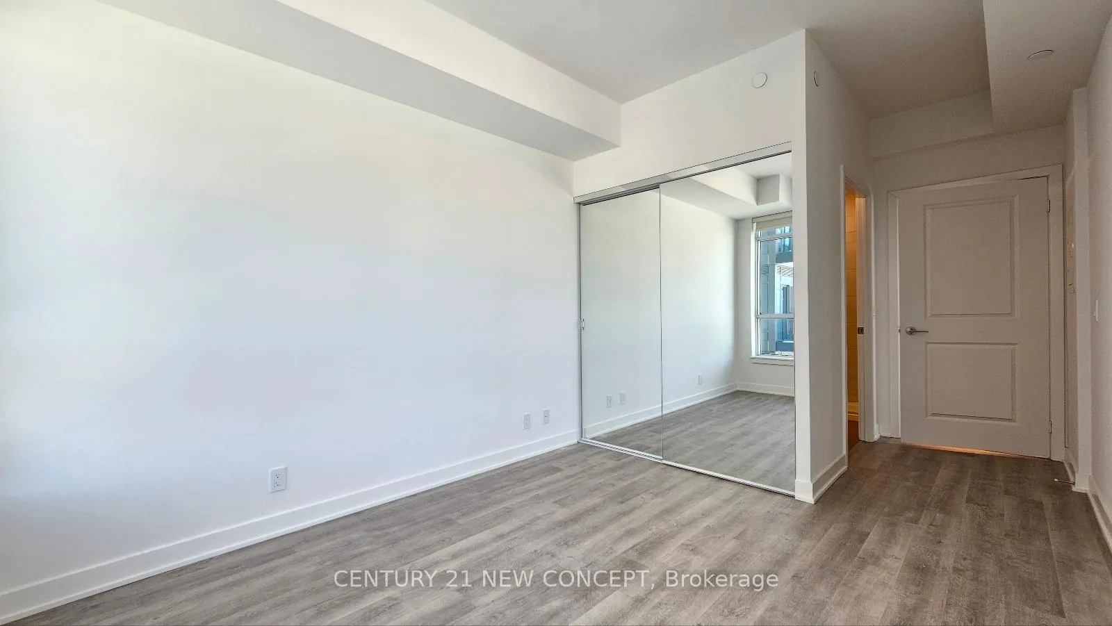 Photo 19 of Unit 618, 30 Upper Mall Way, Vaughan, Brownridge — HOMEH
