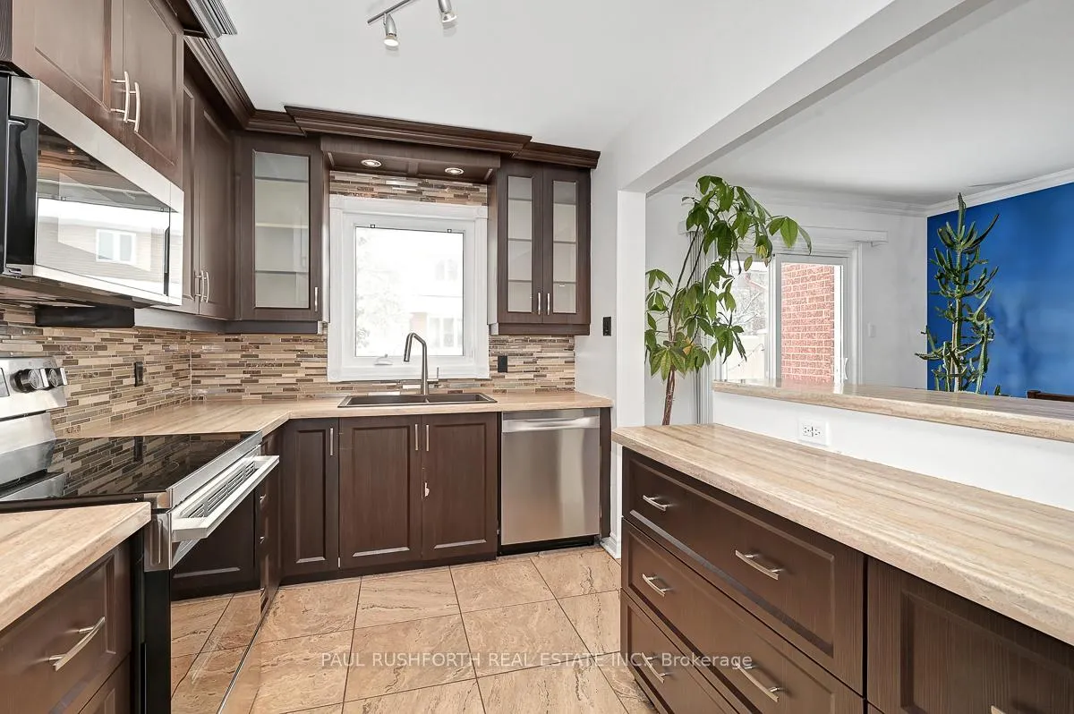 Photo 15 of 186 Presland Road, Ottawa, Overbrook/Castle Heights — HOMEH