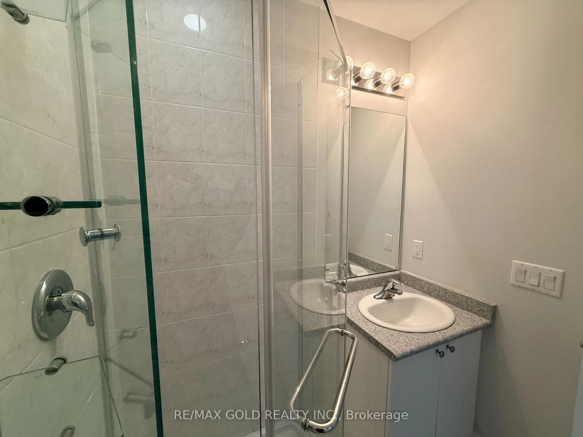 Photo 8 of Unit 202, 65 Yorkland Boulevard, Brampton, Goreway Drive Corridor — HOMEH