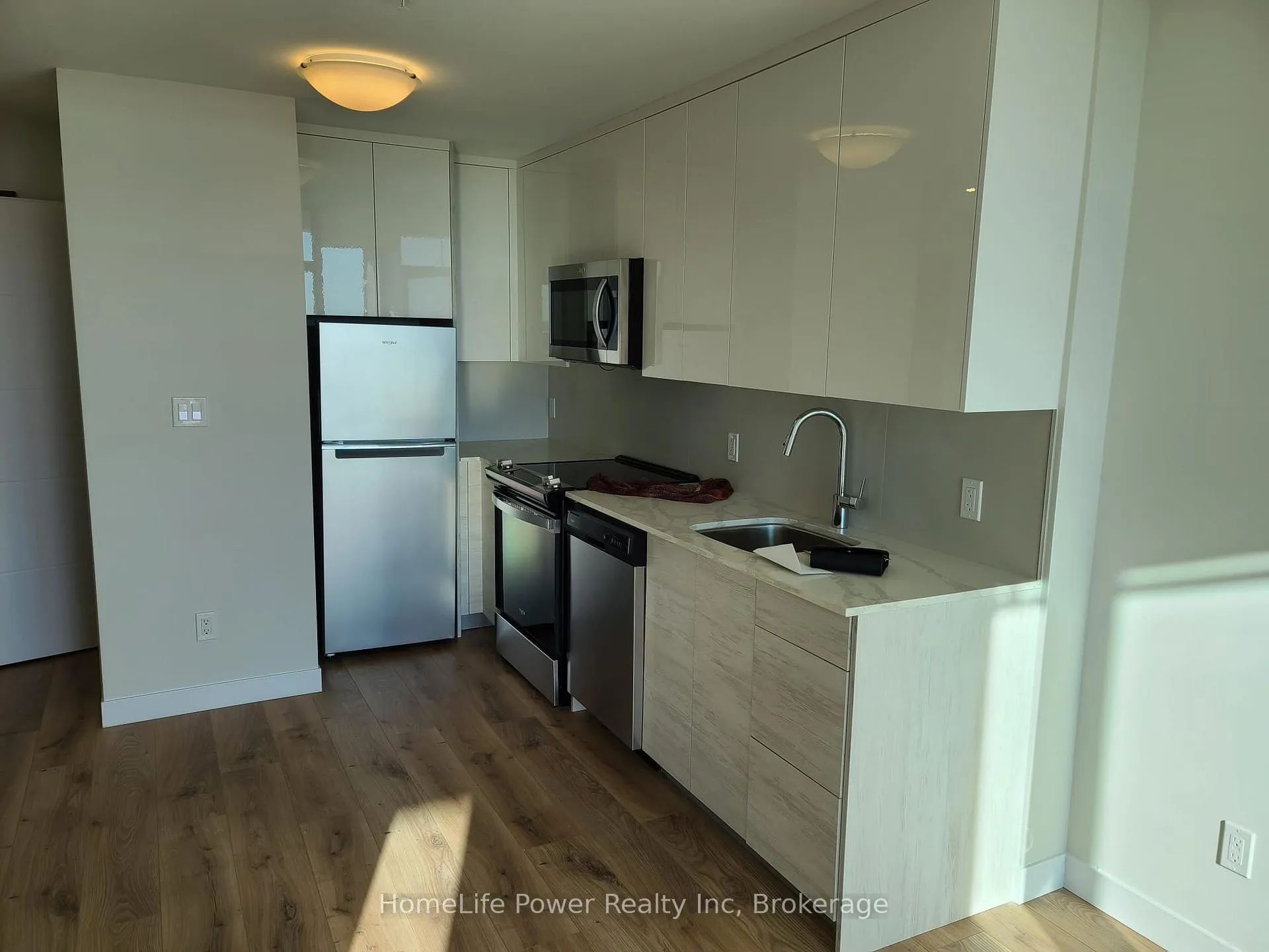 Photo 7 of Unit 1412, 60 Frederick Street, Kitchener, City Commercial Core — HOMEH