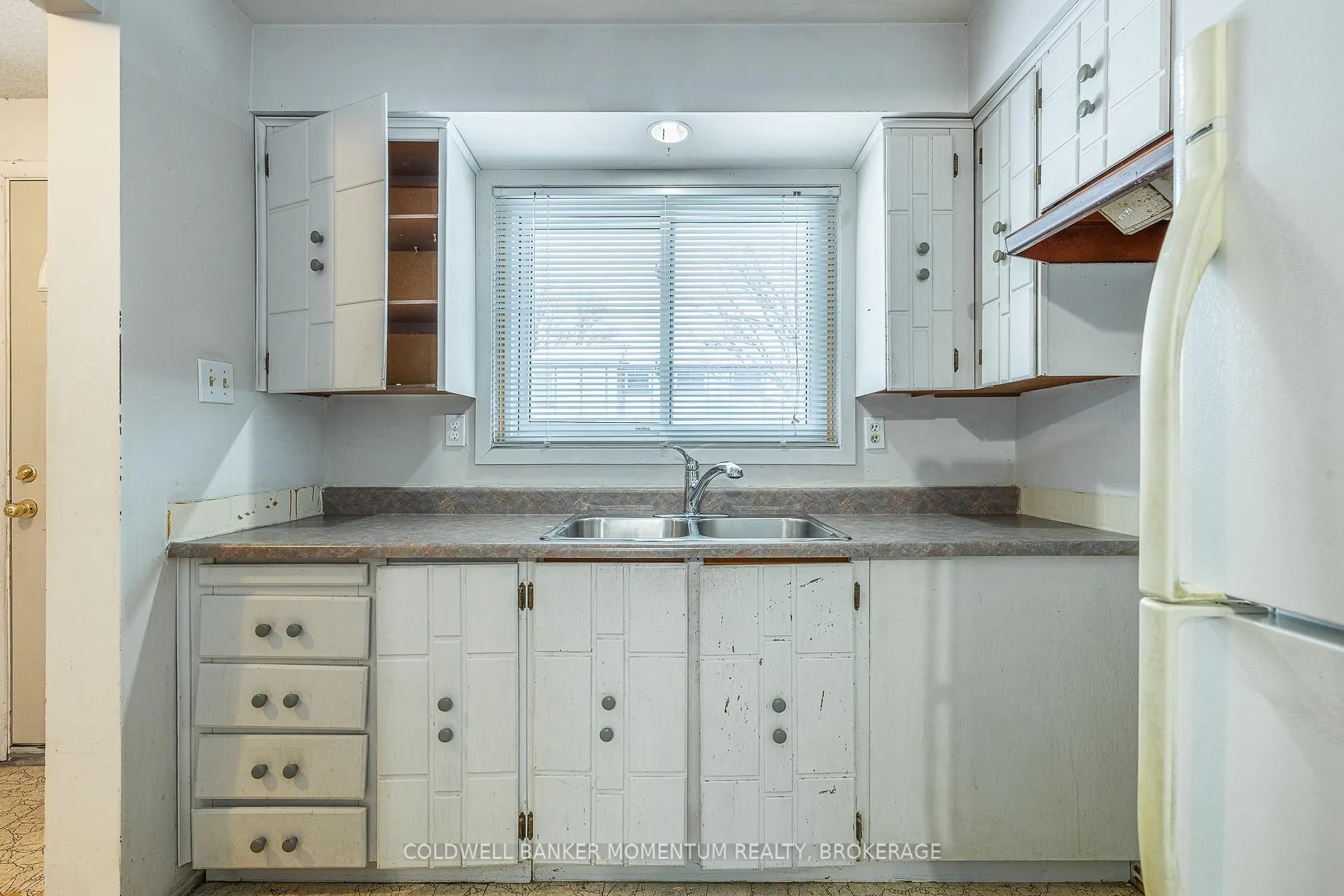 Photo 4 of Unit 59, 25 Linfield Drive, St. Catharines, Lakeport — HOMEH