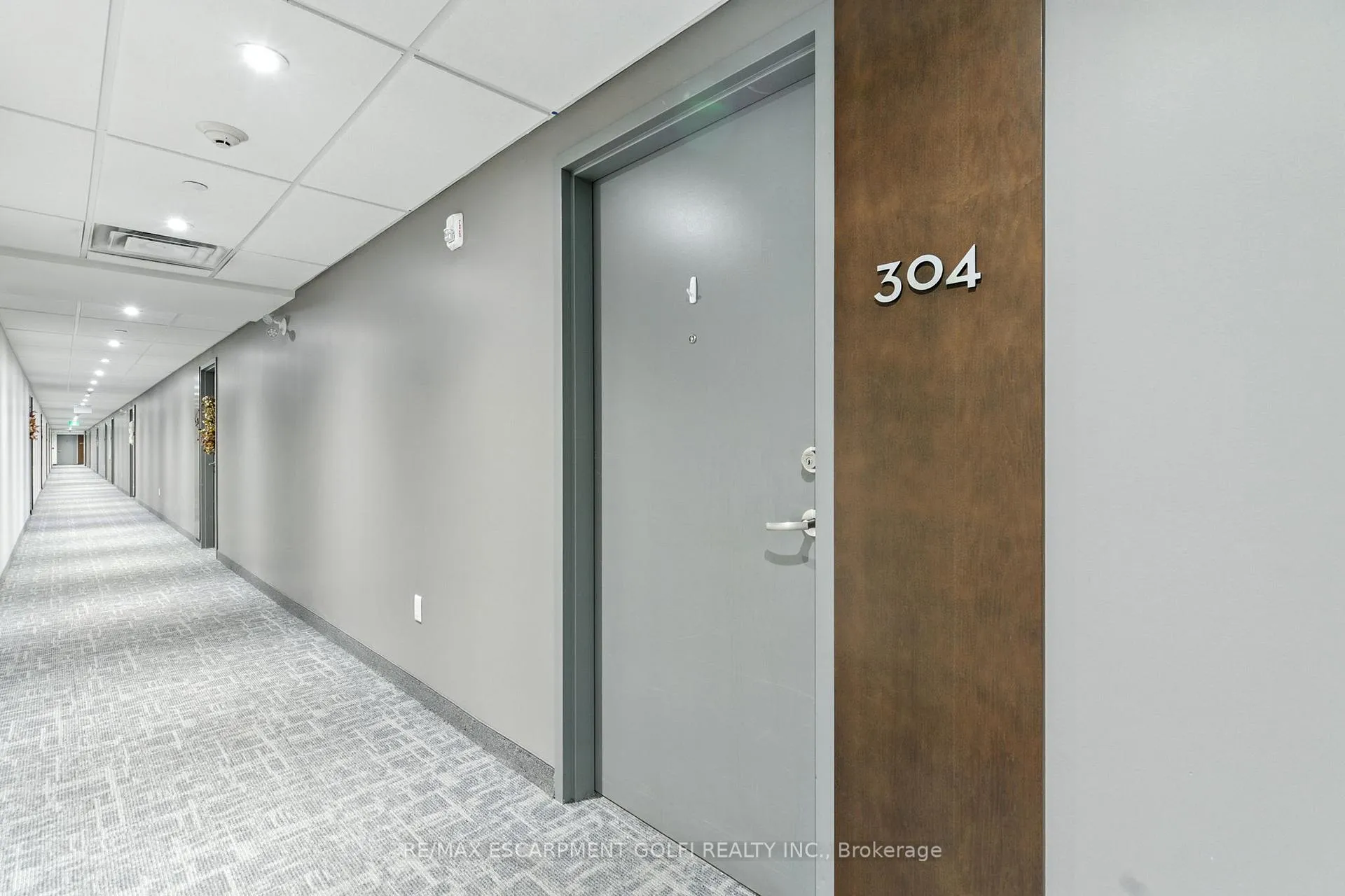 Photo 3 of Unit 304, 1 Redfern Avenue, Hamilton, Mountview — HOMEH