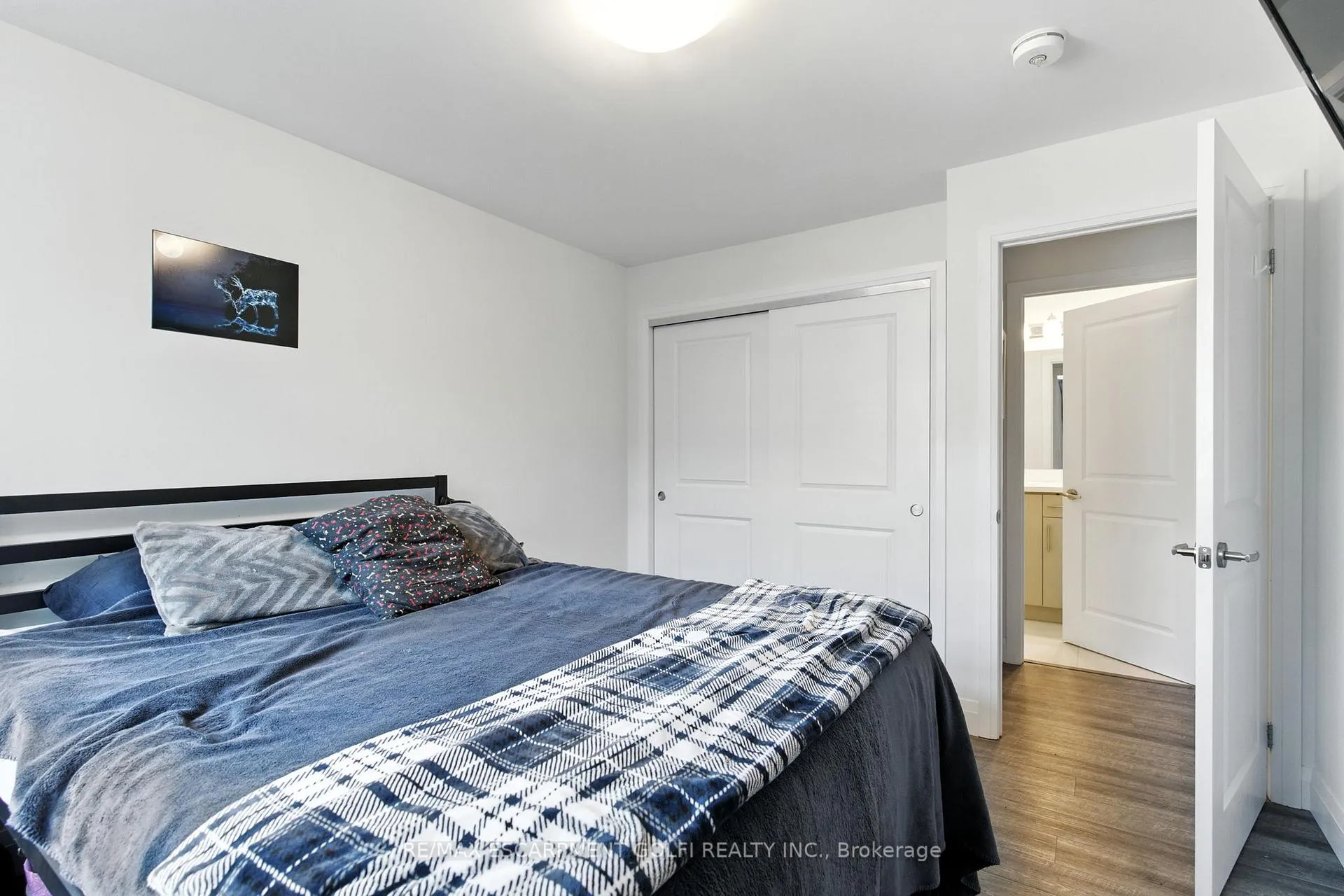 Photo 11 of Unit 304, 1 Redfern Avenue, Hamilton, Mountview — HOMEH