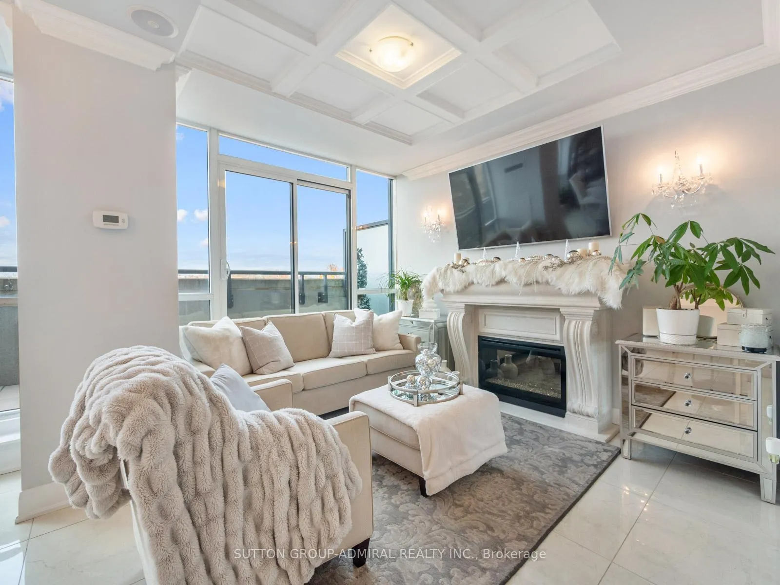 Photo 12 of Unit 705, 4700 Highway 7, Vaughan, East Woodbridge — HOMEH