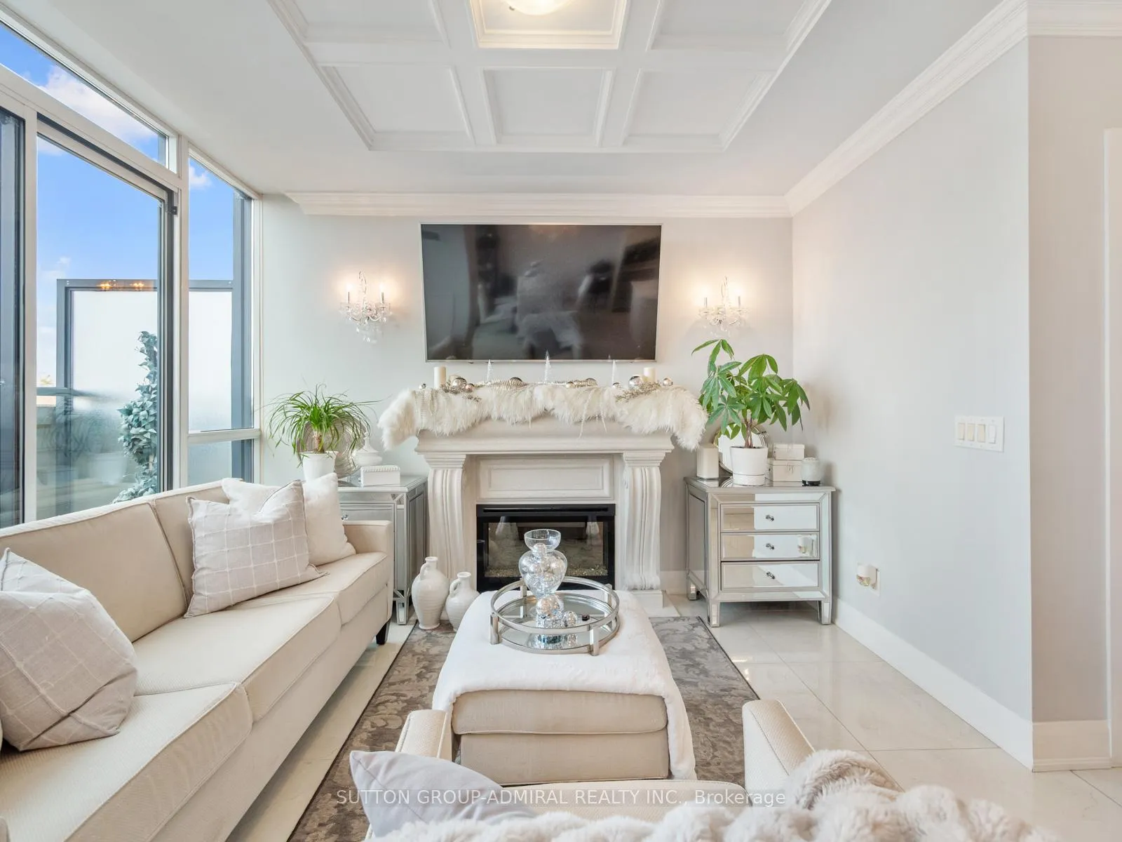 Photo 13 of Unit 705, 4700 Highway 7, Vaughan, East Woodbridge — HOMEH