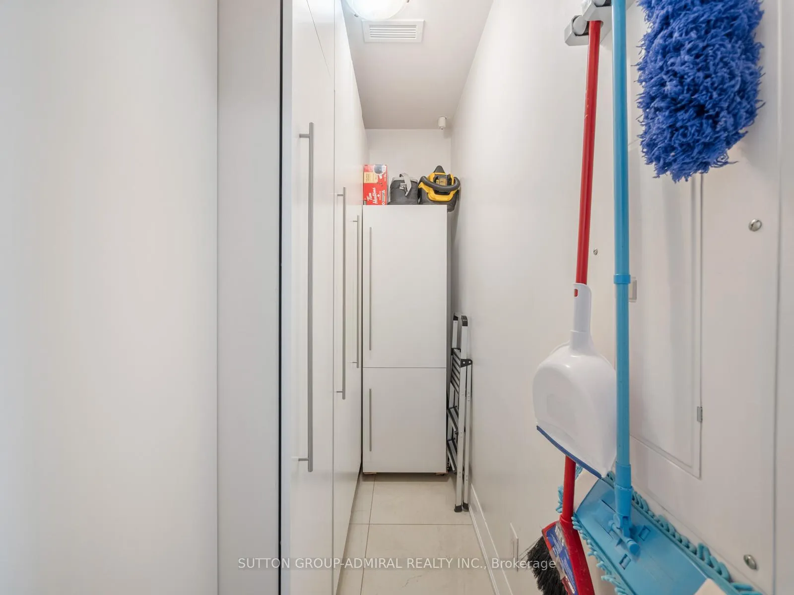 Photo 18 of Unit 705, 4700 Highway 7, Vaughan, East Woodbridge — HOMEH